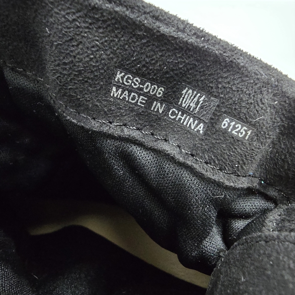 CL BY LAUNDRY Slouchy Block Heel Kalie Bootie Black Microsuede Womens Size 10 - Picture 10 of 12